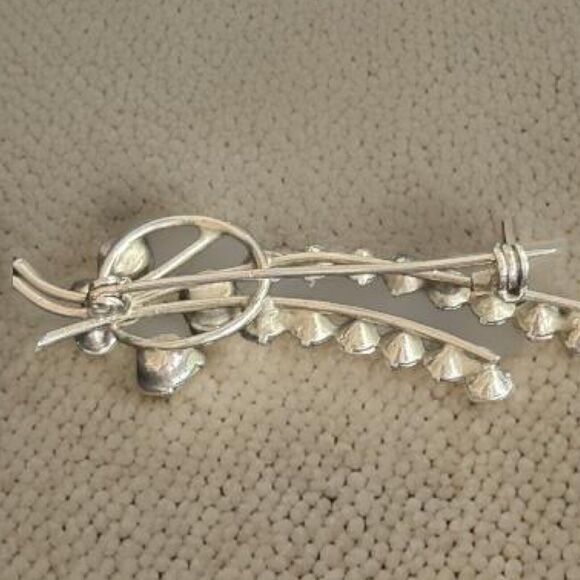 Brooch Rhinestone Pastel Vintage Silvertone, 2 Inches - Picture 3 of 4